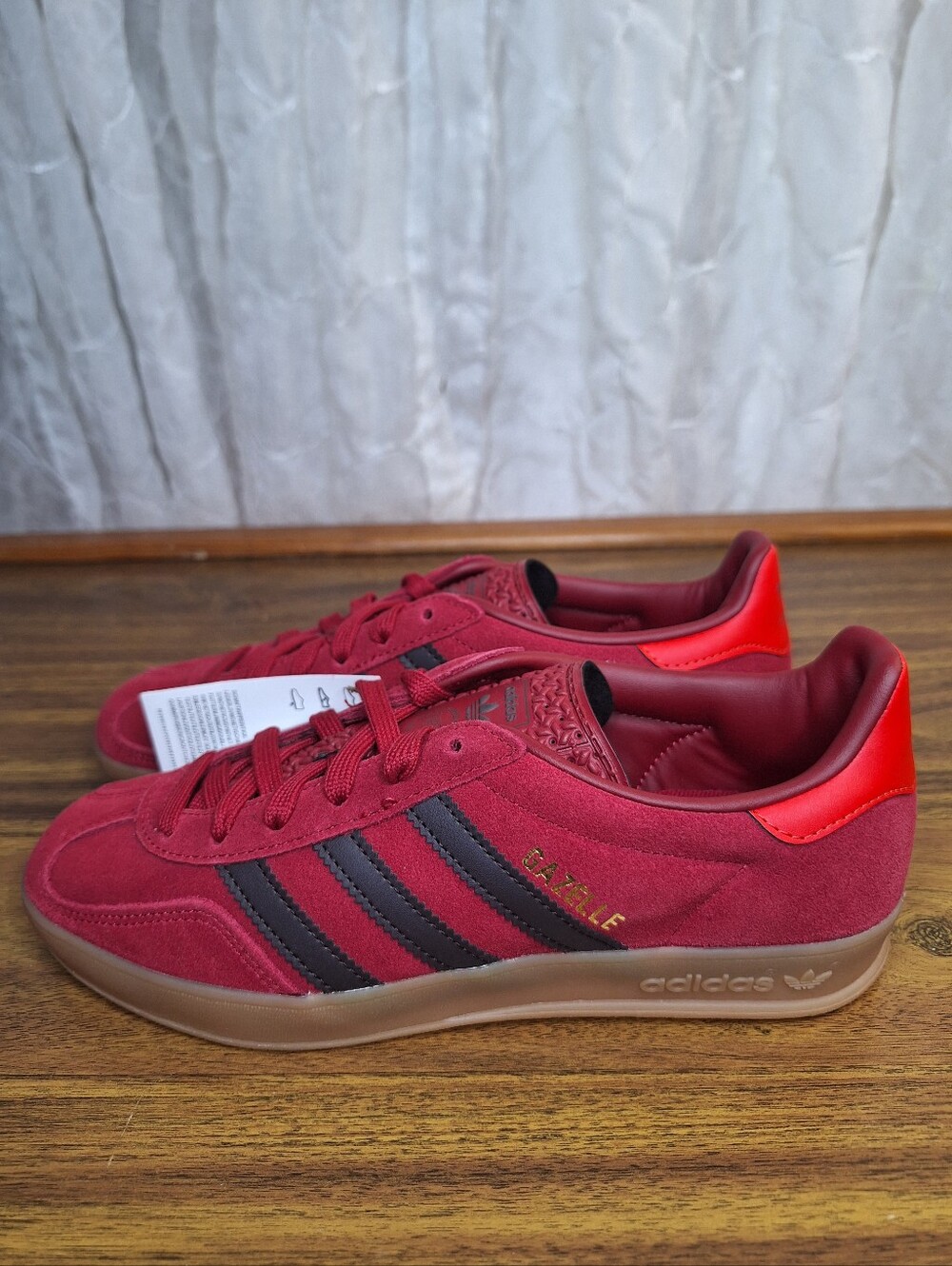 Adidas Gazelle Indoor Burgundy Red Black Gum Women 6.5 - 7 /Youth 5.5 / Men 5.5
